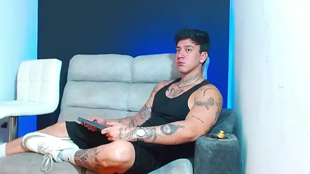 JUSTIN FULLER1 online show from March 2026 06:58:02 PM