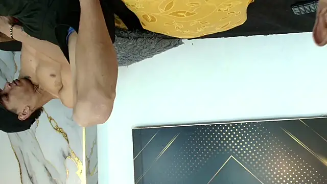 JordanAndAndrew online show from December 2025 09:22:02 PM