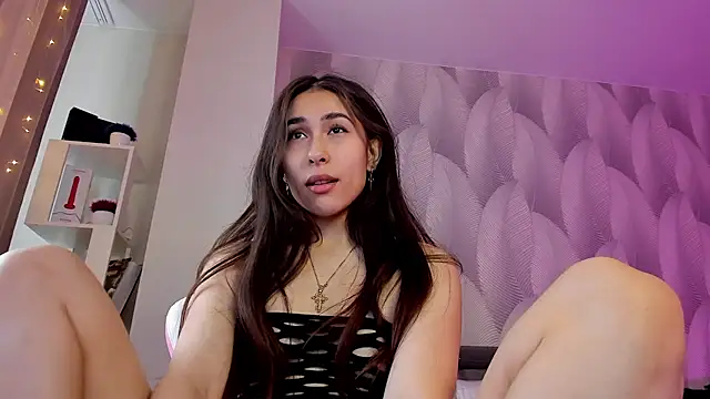 Bambiii bby online show from January 2025 05:13:02 AM