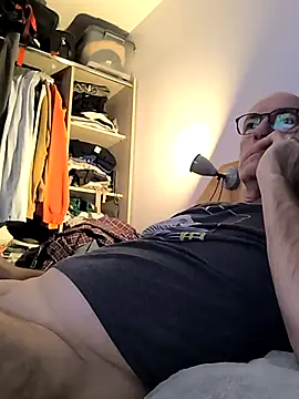 bogland33 online show from September 2025 06:57:02 AM