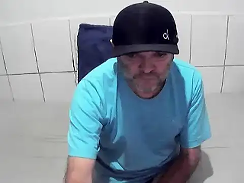 pierdona online show from July 2026 11:25:01 AM