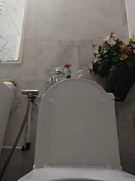 HungJonny99 online show from October 2025 02:10:01 AM