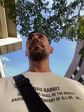 Snapshot of dantedesirexx chatting on January 2025 09:42:01 PM dantedesirexx online show from January 2025 09:42:01 PM