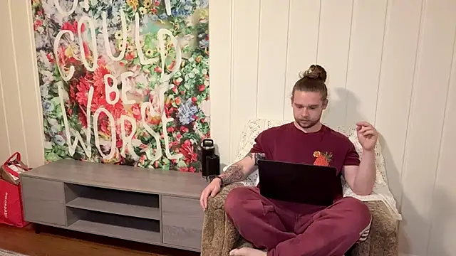 DaddydayDrinkzz online show from December 2025 05:16:01 AM