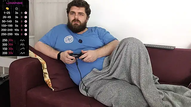 Snapshot of KingMarti chatting on December 2024 09:17:01 PM KingMarti online show from December 2024 09:17:01 PM