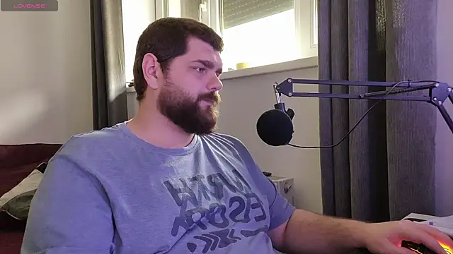 Snapshot of KingMarti chatting on October 2025 09:29:02 AM KingMarti online show from October 2025 09:29:02 AM