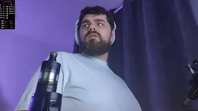 Snapshot of KingMarti chatting on January 2026 04:40:01 AM KingMarti online show from January 2026 04:40:01 AM