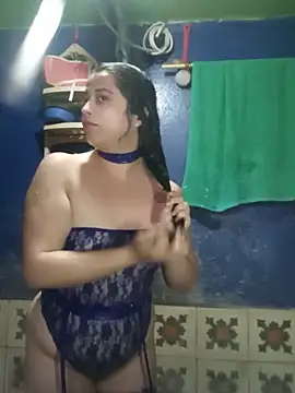 Elvishcassie  online show from May 2026 06:58:01 PM