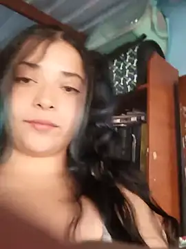 Elvishcassie  online show from May 2026 06:15:02 PM