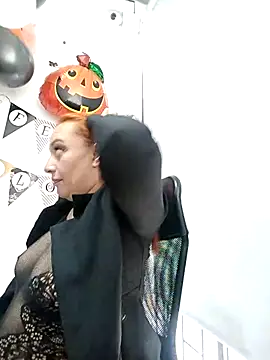 RoxieJackson online show from October 2025 01:01:02 PM