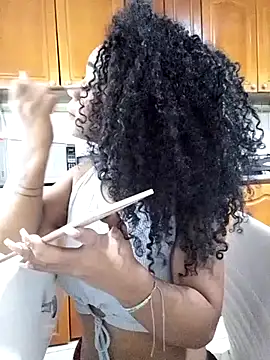 evafoxs online show from December 2024 04:41:01 AM