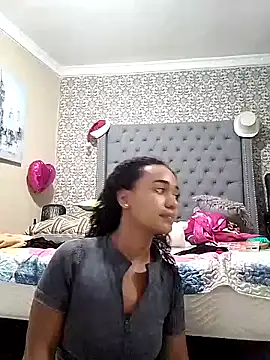 evafoxs online show from January 2025 09:30:01 PM