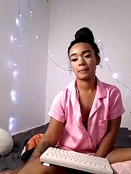 evafoxs online show from February 2025 04:37:02 AM