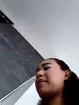 evafoxs online show from February 2025 04:36:02 PM