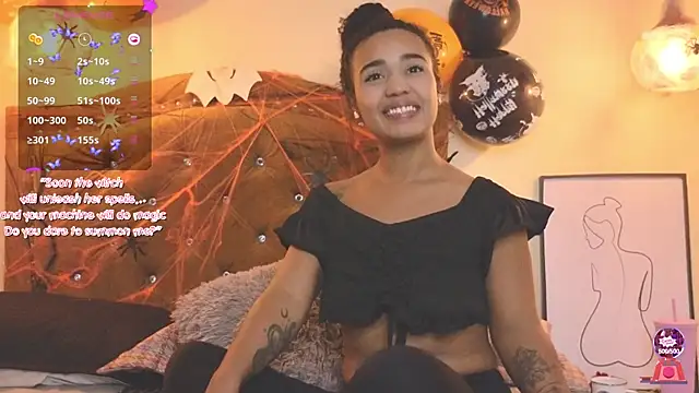 evafoxs online show from October 2025 02:54:01 AM