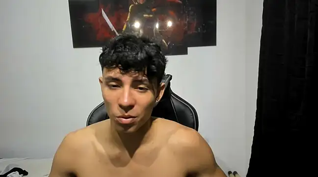 Snapshot of enzo_sloran chatting on February 2025 01:11:02 PM enzo sloran online show from February 2025 01:11:02 PM