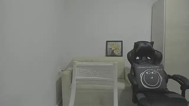 Snapshot of enzo_sloran chatting on February 2026 09:19:02 PM enzo sloran online show from February 2026 09:19:02 PM