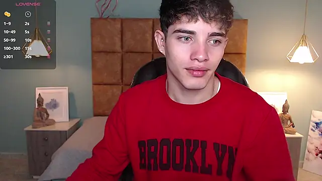 Snapshot of AlejooTwink chatting on December 2024 05:22:02 PM AlejooTwink online show from December 2024 05:22:02 PM