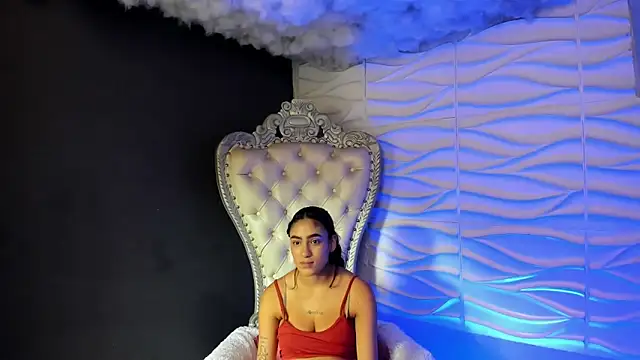 Layla 707 online show from May 2026 08:26:02 PM
