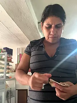 siri duque online show from November 2025 12:45:02 PM