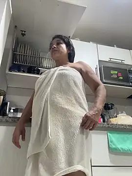 Snapshot of siri_duque chatting on February 2026 01:23:02 AM siri duque online show from February 2026 01:23:02 AM