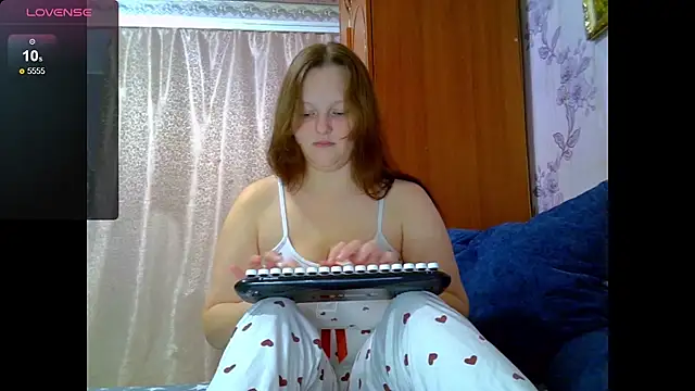 Aria  Dark online show from September 2025 08:53:02 PM