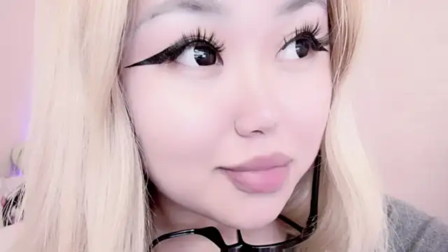 amelia sunlight online show from February 2025 03:23:02 AM