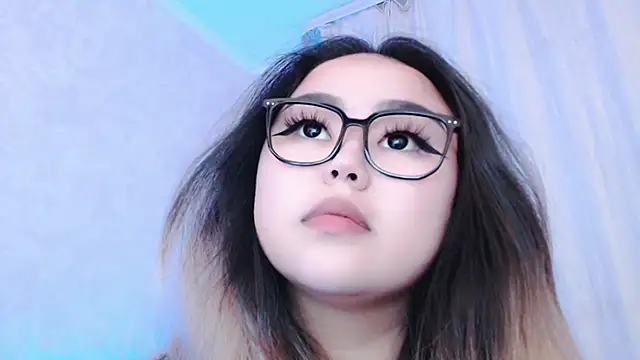 Snapshot of amelia_sunlight chatting on June 2026 03:25:02 PM amelia sunlight online show from June 2026 03:25:02 PM