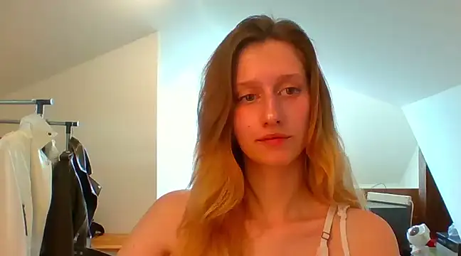 LUNA delight online show from February 2025 10:47:02 AM