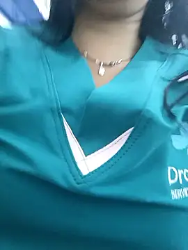 Megan jennerr online show from January 2026 03:38:01 PM