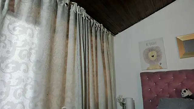 CelessteRedds online show from February 2026 11:32:02 AM