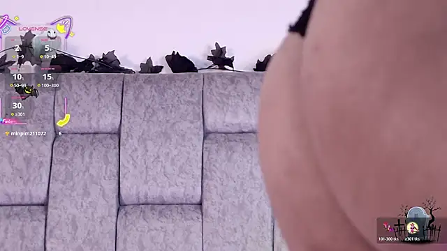 Snapshot of Alice_noir chatting on November 2025 11:03:01 PM Alice noir online show from November 2025 11:03:01 PM