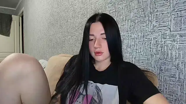 Liana diva online show from May 2026 05:31:02 PM