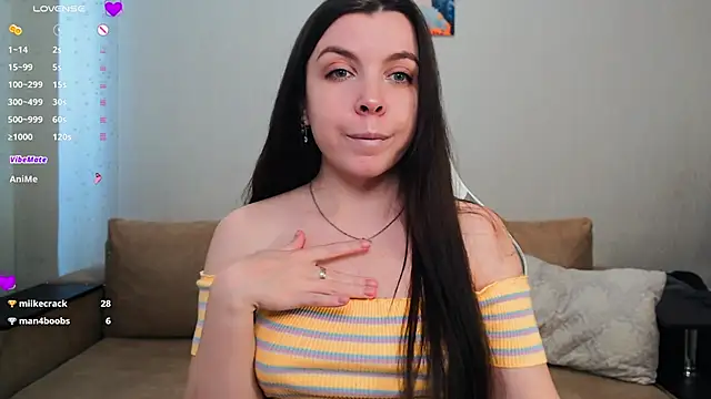 lunalovesu online show from March 2025 09:56:01 AM