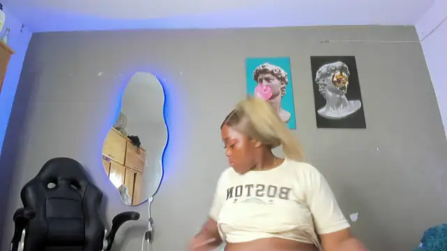 Lilybaudinx96 online show from February 2025 03:34:02 AM