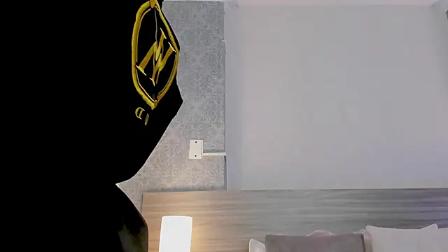 Mistyca online show from January 2025 11:54:01 AM