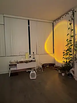 famous indian girl online show from March 2026 03:41:02 AM