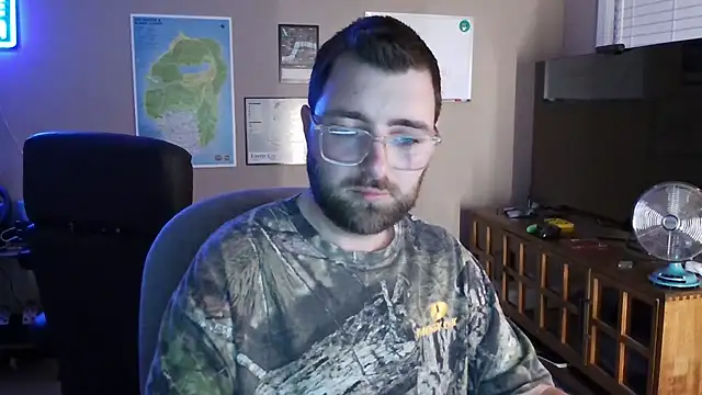 Snapshot of silverfish325 chatting on March 2026 02:39:02 AM silverfish325 online show from March 2026 02:39:02 AM