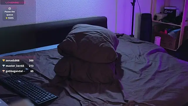 Space X Roxy  online show from January 2025 07:53:01 PM