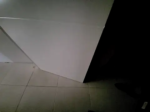 Snapshot of omarito100 chatting on November 2025 09:10:01 AM omarito100 online show from November 2025 09:10:01 AM