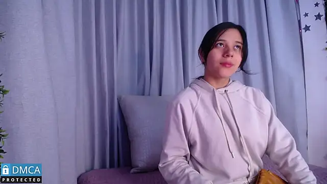 Snapshot of floriamANDjazmin chatting on February 2025 02:55:02 AM floriamANDjazmin online show from February 2025 02:55:02 AM