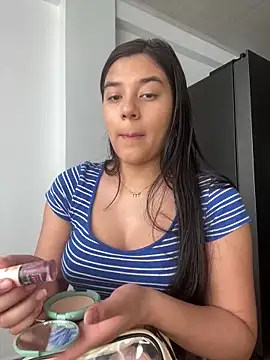 floriamANDjazmin online show from March 2026 08:48:01 PM