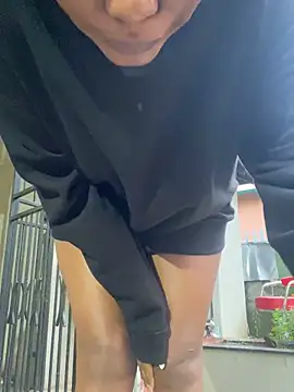 Snapshot of BeautyAuroa chatting on February 2025 04:20:01 AM BeautyAuroa online show from February 2025 04:20:01 AM