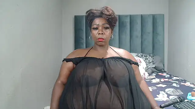 Snapshot of BustyWendyXXX47 chatting on February 2025 07:07:01 PM BustyWendyXXX47 online show from February 2025 07:07:01 PM