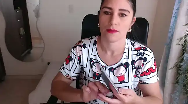 LUCY LI online show from December 2024 06:15:02 PM