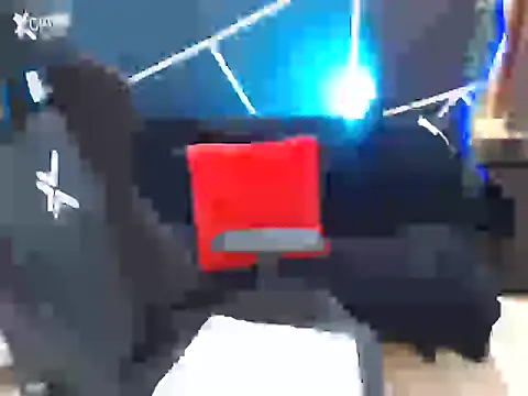 LUCY LI online show from November 2025 07:30:02 PM