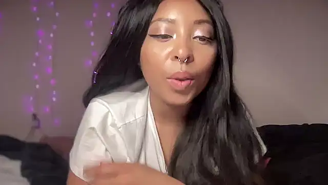 Snapshot of BaileyBaird chatting on March 2025 09:26:02 PM BaileyBaird online show from March 2025 09:26:02 PM