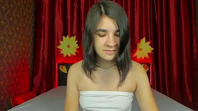  Polly Love  online show from November 2025 07:08:02 AM