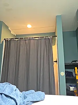 Snapshot of MrMechanic38 chatting on June 2026 01:35:01 PM MrMechanic38 online show from June 2026 01:35:01 PM