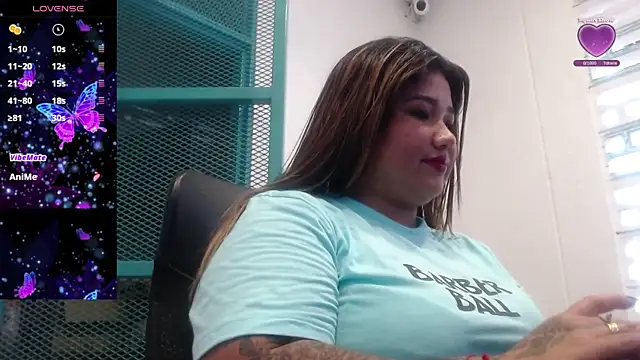 Gabycutee online show from October 2025 09:58:02 PM